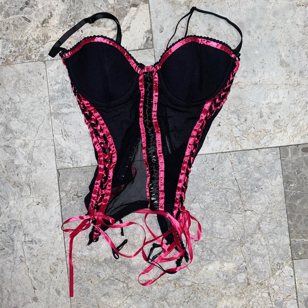 Leg Avenue Black and hot pink corset